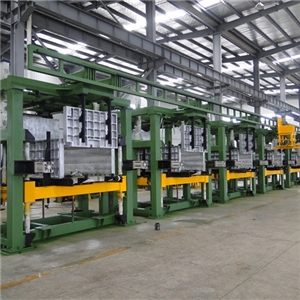 Straight box foaming line